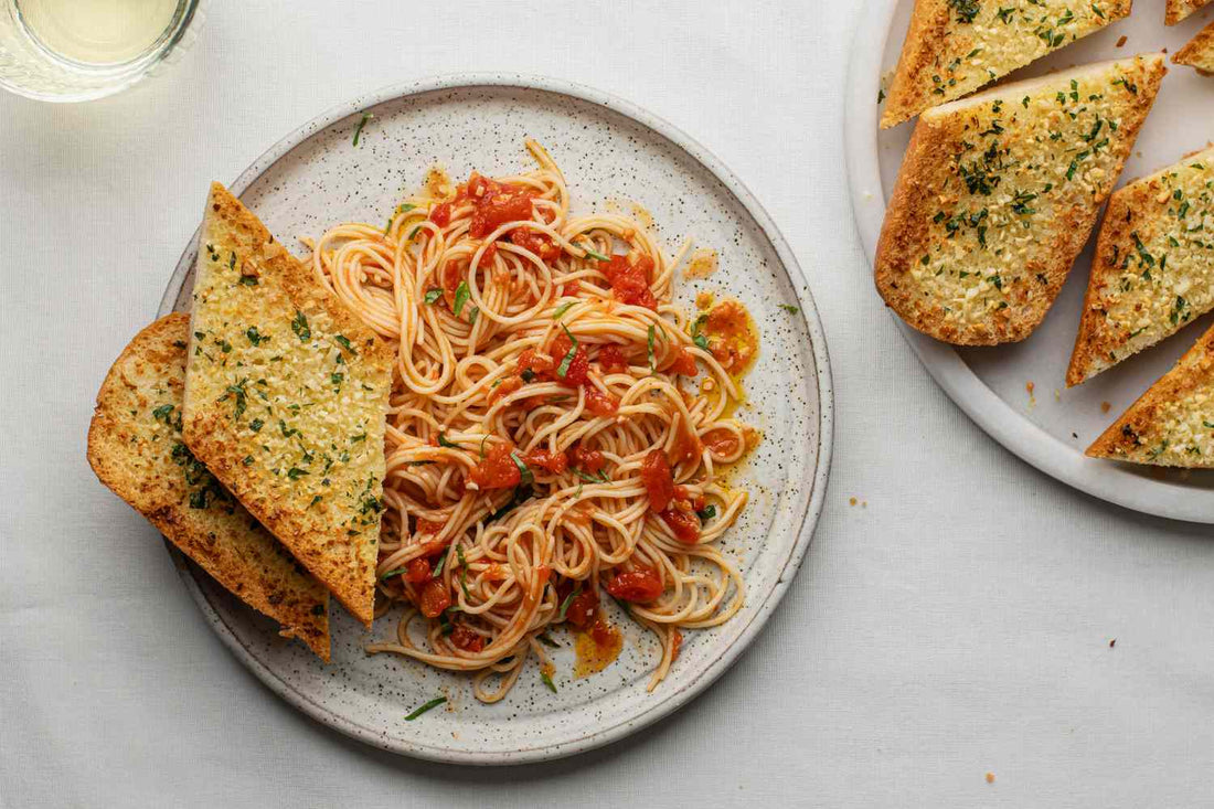 Pasta Pomodoro with Roasted Garlic & Onion Bread